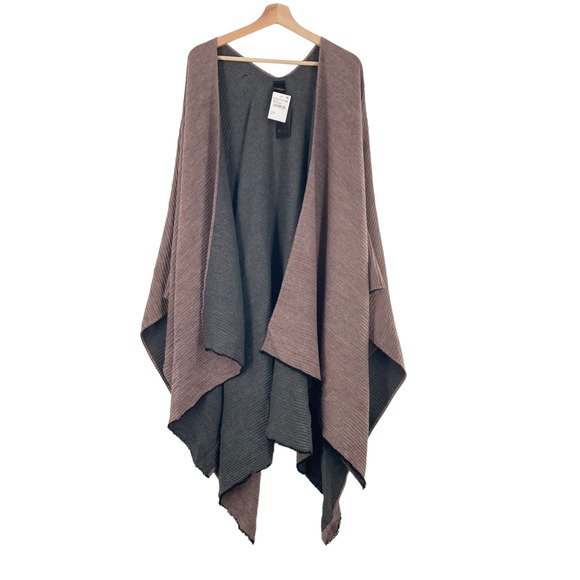 D’Margeux Nordstrom Poncho Fall Blanket Layering Top Reversible - Picture 1 of 4